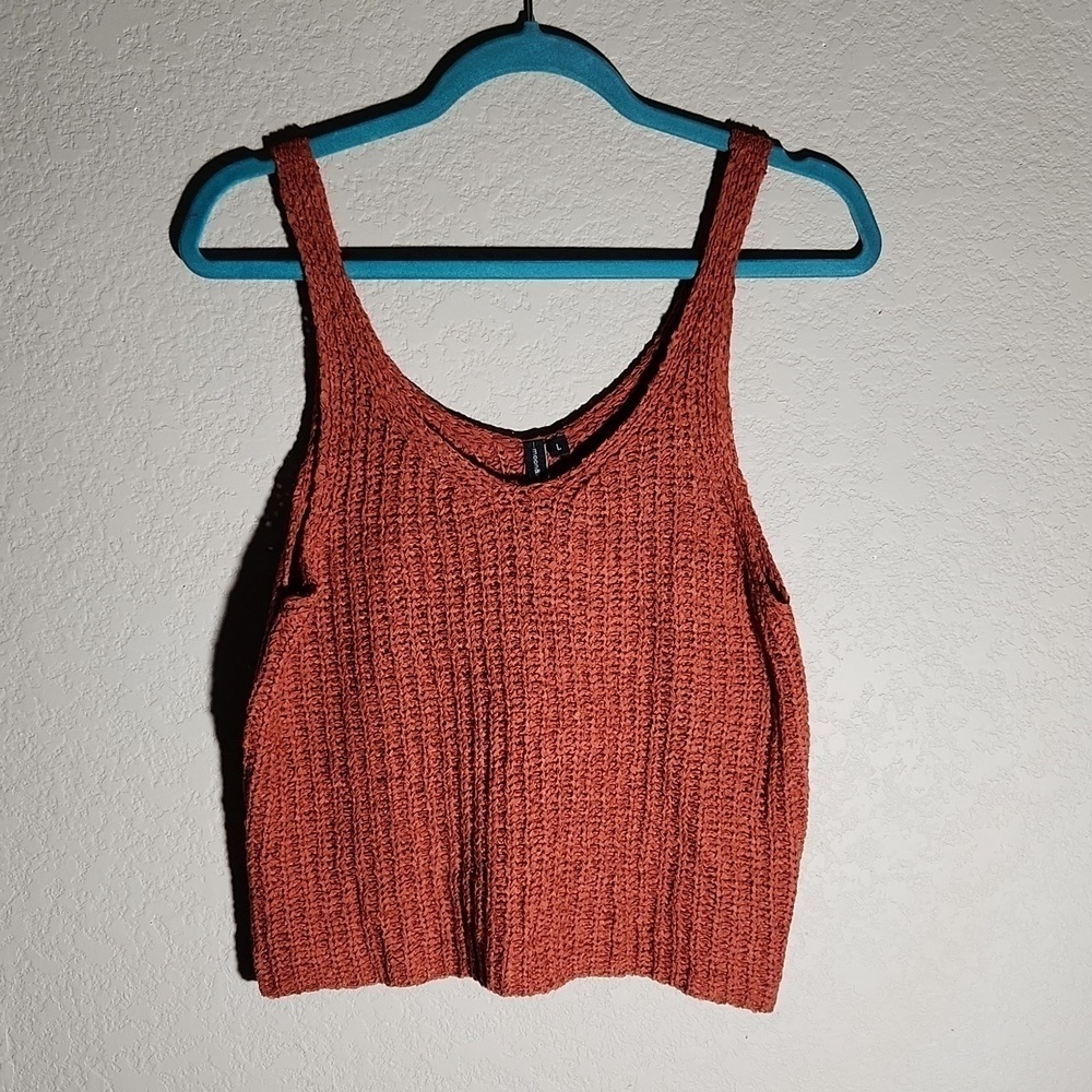 Moon & Madison Sweater Tank Top Knit Size L Rust Brown Crop Top